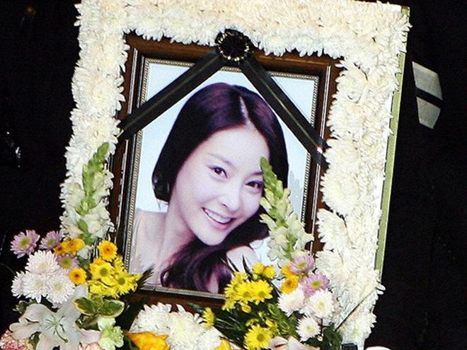 Vụ nữ diễn viên chết vì bị 31 gã đàn ông cưỡng hiếp đang được bao che?-4