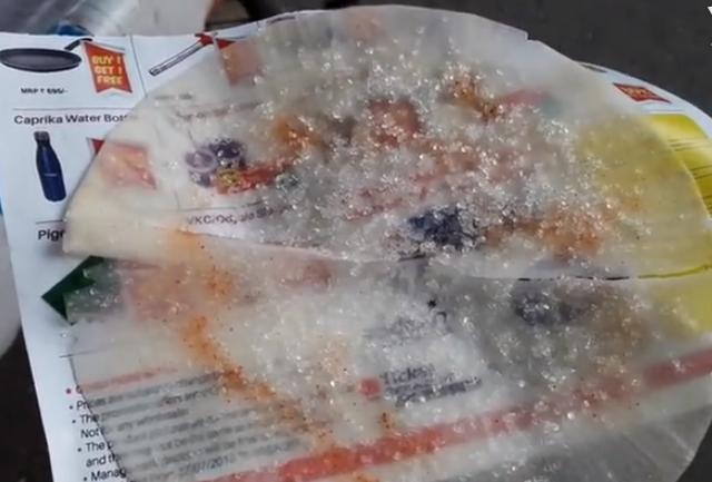 Loại củ kỳ lạ to như khúc gỗ được bán ngập tràn và cực đắt hàng trên đường phố Ấn Độ-5