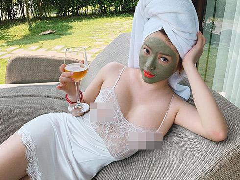 Thúy Vi LẦN ĐẦU KỂ THẬT chuyện yêu đại gia: Mất tiền làm đẹp thì phải tìm được nơi bù lỗ chứ sao-6