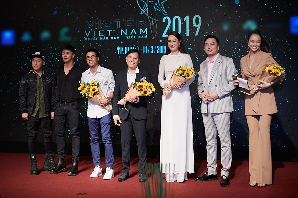 Ông trùm Phúc Nguyễn nói về đương kim Hoa hậu Trái Đất 2018: Phương Khánh chỉ là người có danh hiệu hợp lệ trên thế giới mà thôi-3