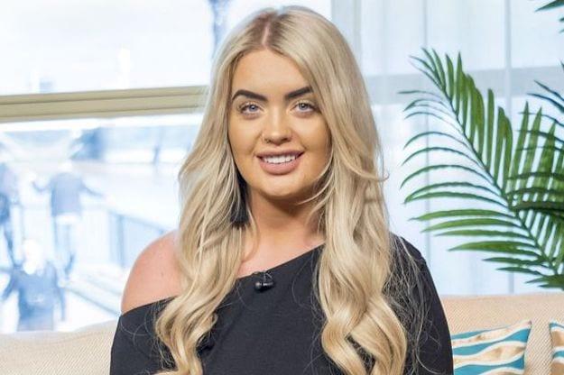 Cô gái trúng xổ số tặng tiền tỷ cho bất kỳ người đàn ông nào muốn hẹn hò với mình-2