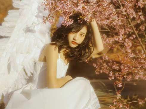 3 nàng giáp vận đào hoa đỏ thắm, hàng tá người xếp hàng theo đuổi, từ cuối tháng 3/2019 càng nhiều chàng 'đớp thính'