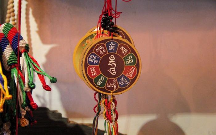 7 vật trừ tà ma hiệu quả đừng quên mang theo khi ra khỏi nhà-3