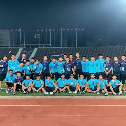 Chàng hậu vệ tranh vị trí em út điển trai của Văn Hậu tại U23-9