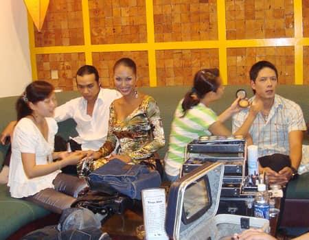 Giữa lúc ngoại hình bị chê xuống cấp xập xệ, Phi Thanh Vân hoài niệm về một thời nóng bỏng đến nghẹt thở-8