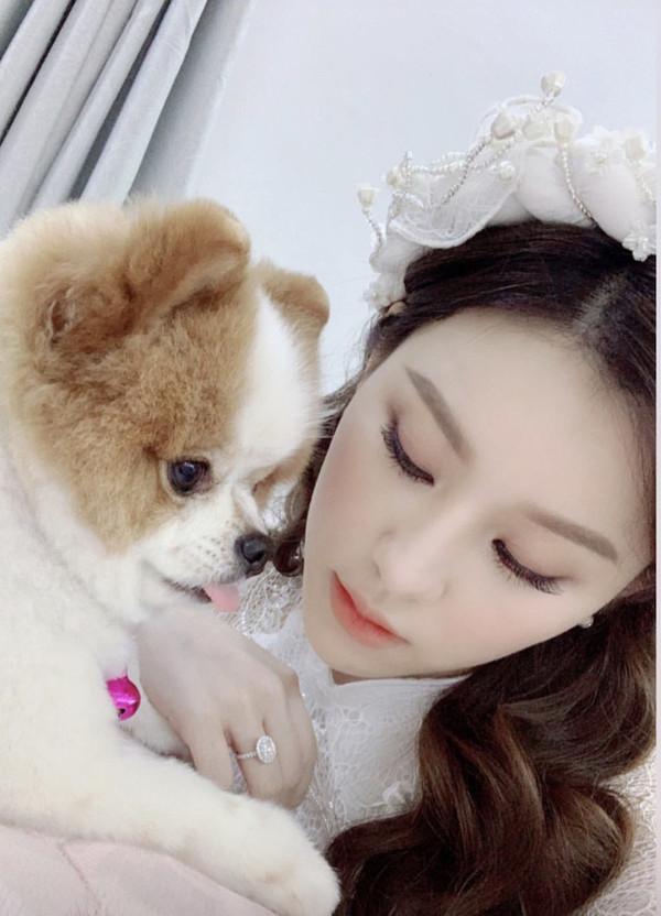 Rich kid Trinh Hoàng xinh như công chúa trong lễ ăn hỏi sang chảnh với chồng doanh nhân tại Hà Nội-6