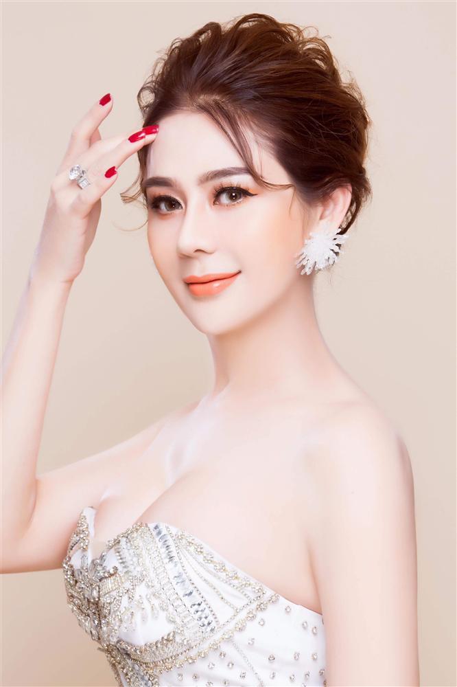 lam-khanh-chi-2.jpg