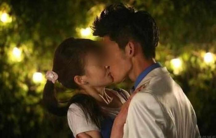 Nam sinh chia tay bạn gái sau nụ hôn đầu vì không muốn xài lại của thằng khác-1