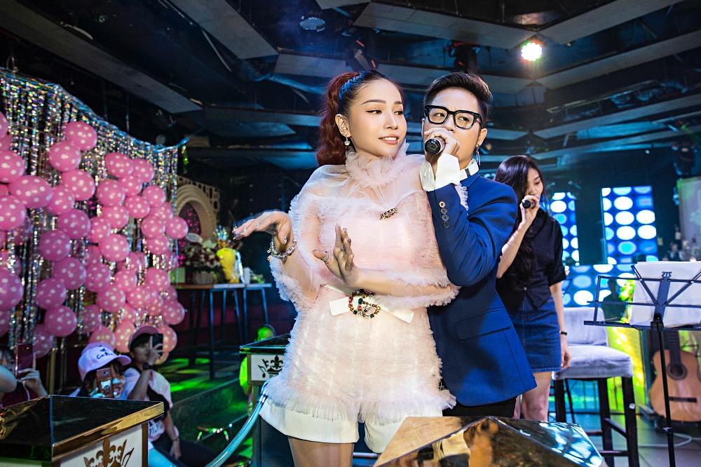 Khả Như biến fanmeeting của mình thành mini liveshow Mỹ Tâm-7