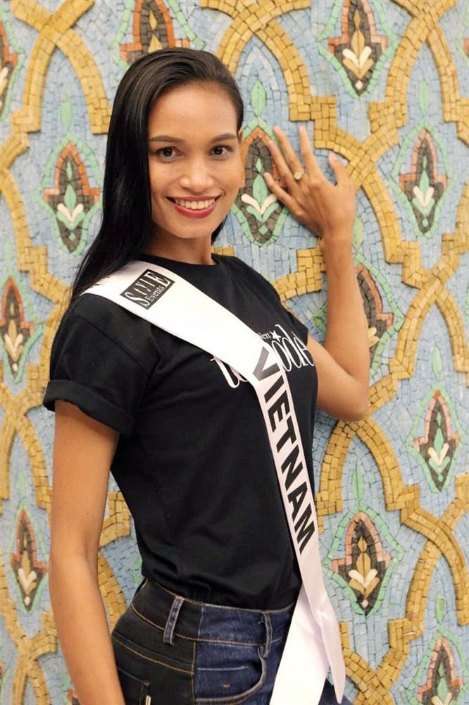 Tua lại 8 lần thi nhan sắc gian truân của người đẹp Ê Đê đang hot vì bóng gió HHen Niê giả tạo-13