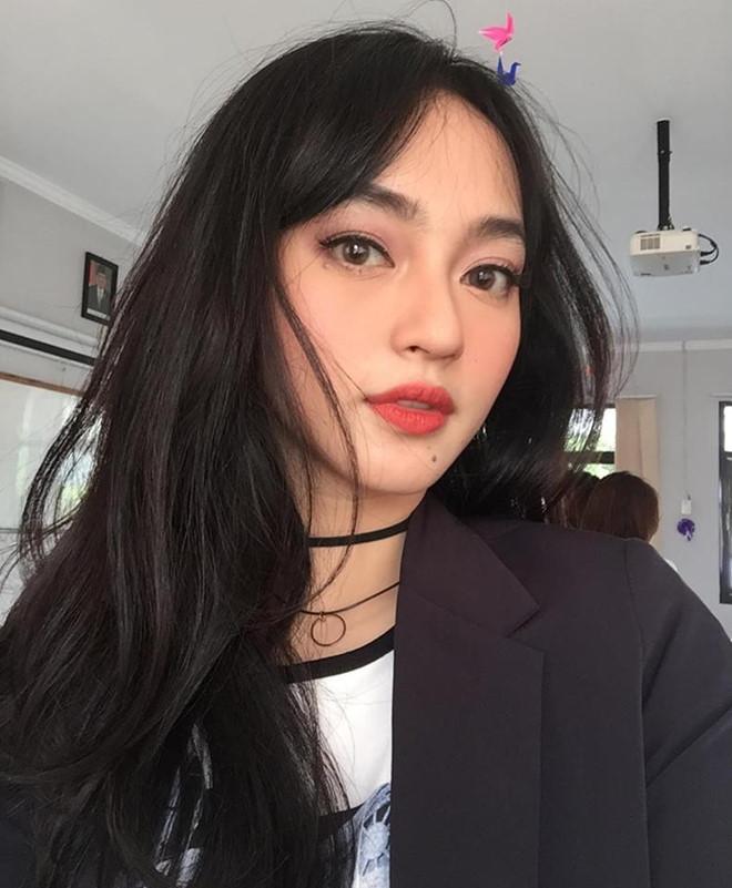 Nữ sinh Y khoa nhiều tài lẻ, nổi tiếng trong giới trẻ Indonesia-7