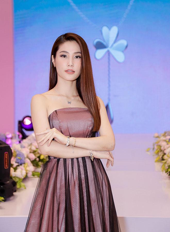 Diễm My 9x: Muốn tiến xa với bạn trai Việt kiều Úc sau 2 năm yêu xa-1