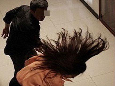 Bạn gái từng làm gái bao, giờ vẫn có nguồn tiền bí ẩn mỗi tháng-2