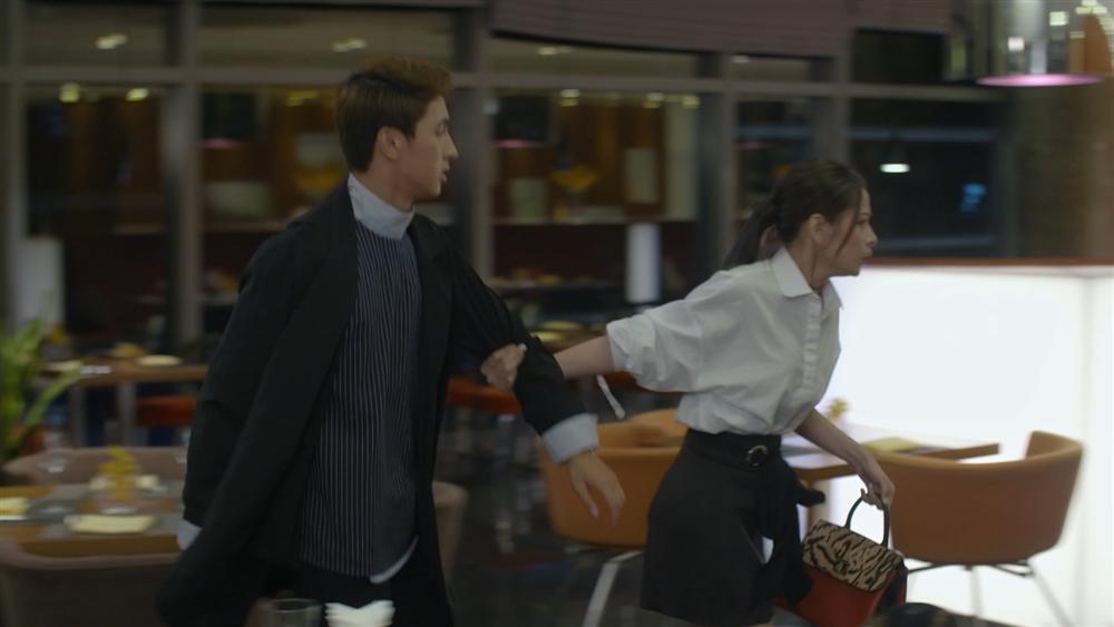 Chi Pu thót tim vì bị mẹ kế bắt gặp đang hẹn hò với Bình An trong tập 32 Mối Tình Đầu Của Tôi-3