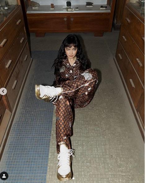 Lệ Quyên chậm chân sắm đồ ngủ hàng hiệu hơn Bảo Thy và Châu Bùi nhưng phối đồ thì dứt khoát chặt đẹp đàn em-8