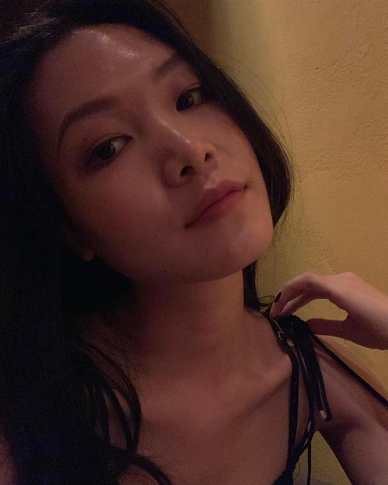 Du hí trời tây cùng người tình Kim Lý, bảo sao Hồ Ngọc Hà cười tít mắt không thấy mặt trời-10