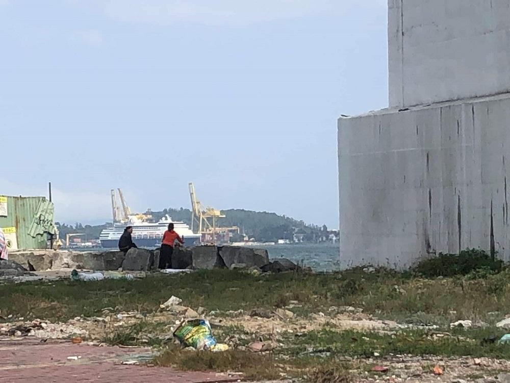 Thả kẻ khai nhận bóp cổ con gái tới chết rồi vứt xác xuống sông Hàn-1