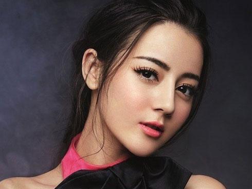 5 điểm này ở phụ nữ càng 'to', càng 'rộng' càng phúc đức, giàu sang, cả đời đi trên thảm đỏ hào quang