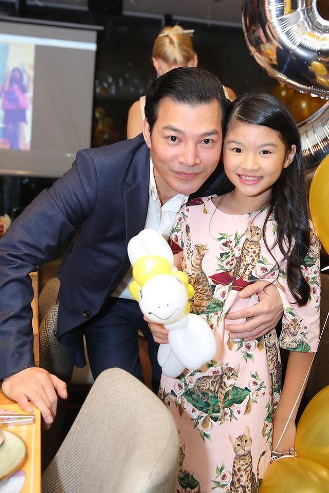 Không chỉ xinh xắn, con gái 11 tuổi của Trương Ngọc Ánh còn gây bất ngờ với khả năng nói tiếng Anh như gió-2