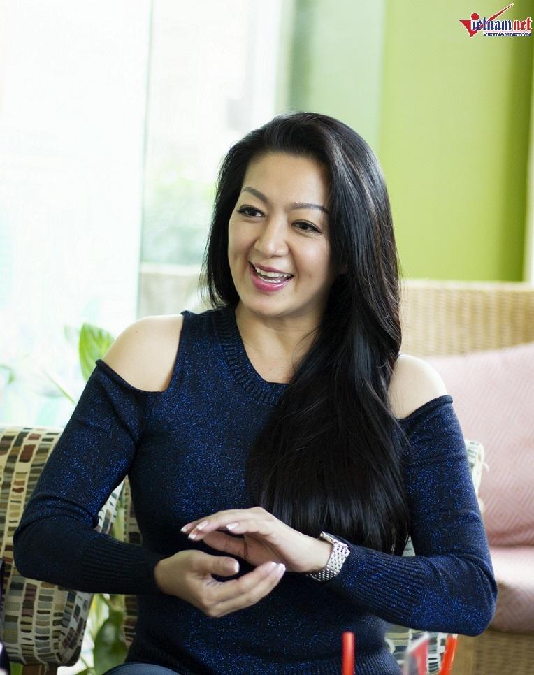 Nữ hoàng ảnh lịch: Luôn nhẫn nhịn trong hôn nhân với trưởng môn Vịnh Xuân-1