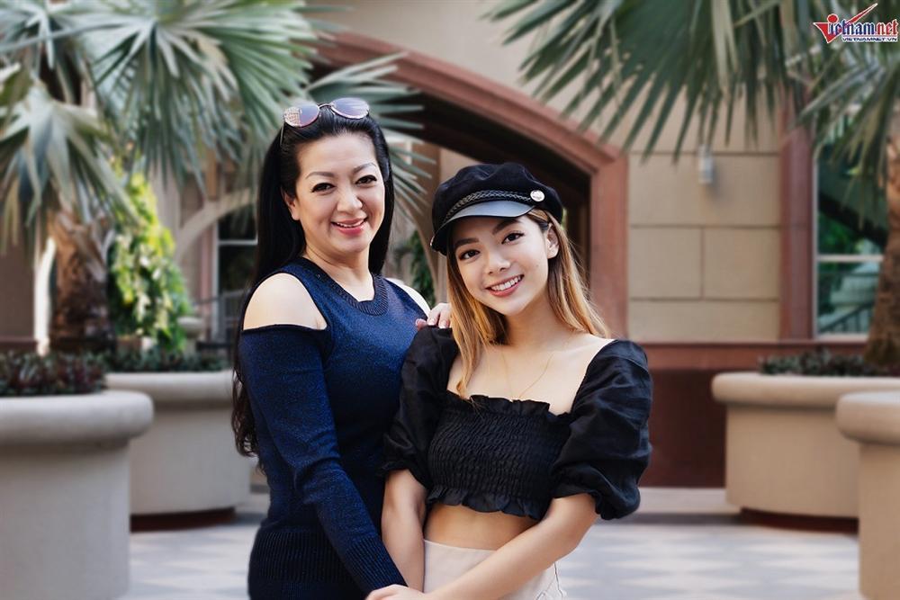 Nữ hoàng ảnh lịch: Luôn nhẫn nhịn trong hôn nhân với trưởng môn Vịnh Xuân-4