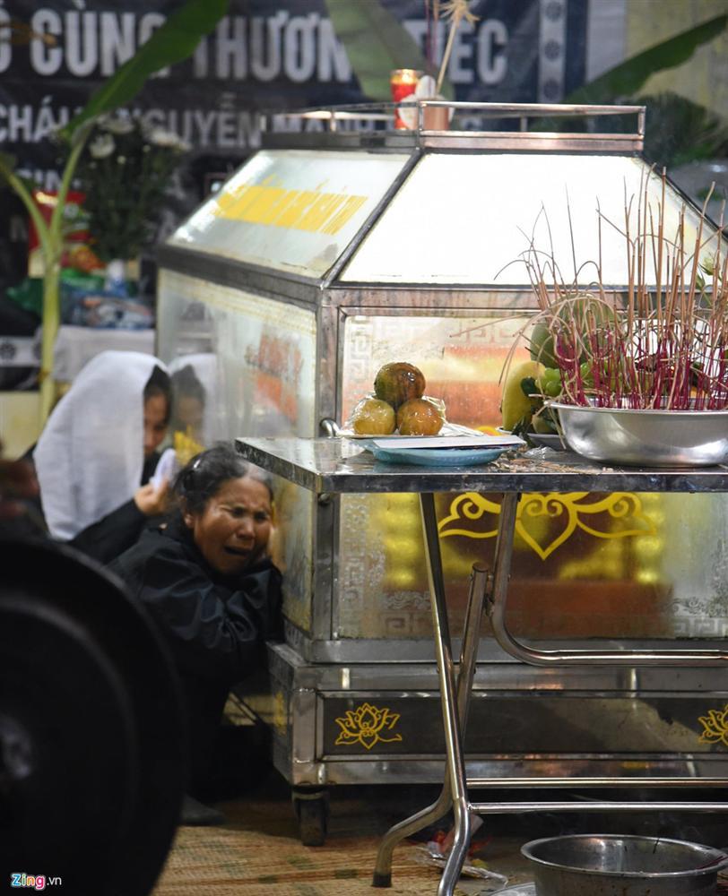 Trắng đêm lo hậu sự ở xóm nhỏ có 8 học sinh chết đuối-4