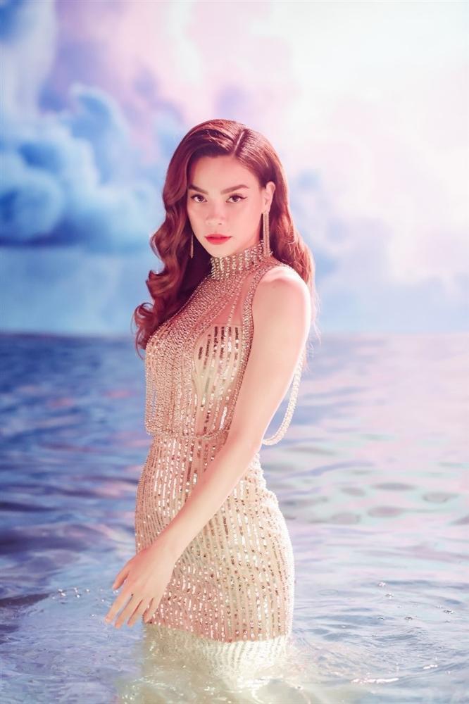 Chui vào toilet trước giờ diễn, Hồ Ngọc Hà vô tình nghe được câu chuyện nói sau lưng ngược đời về mình-2