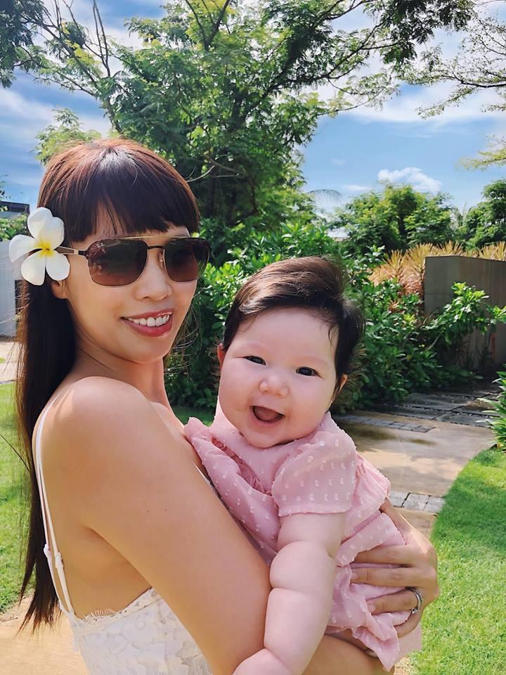 Ái nữ lai nhà siêu mẫu Hà Anh khiến dân mạng thích mê với loạt biểu cảm cưng muốn xỉu-6