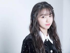 Nhan sắc xinh đẹp của nữ thần tượng 15 tuổi, nhỏ nhất Kpop hiện nay Nhan sắc xinh đẹp của nữ thần tượng 15 tuổi, nhỏ nhất Kpop hiện nay