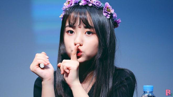 Nhan sắc xinh đẹp của nữ thần tượng 15 tuổi, nhỏ nhất Kpop hiện nay-6