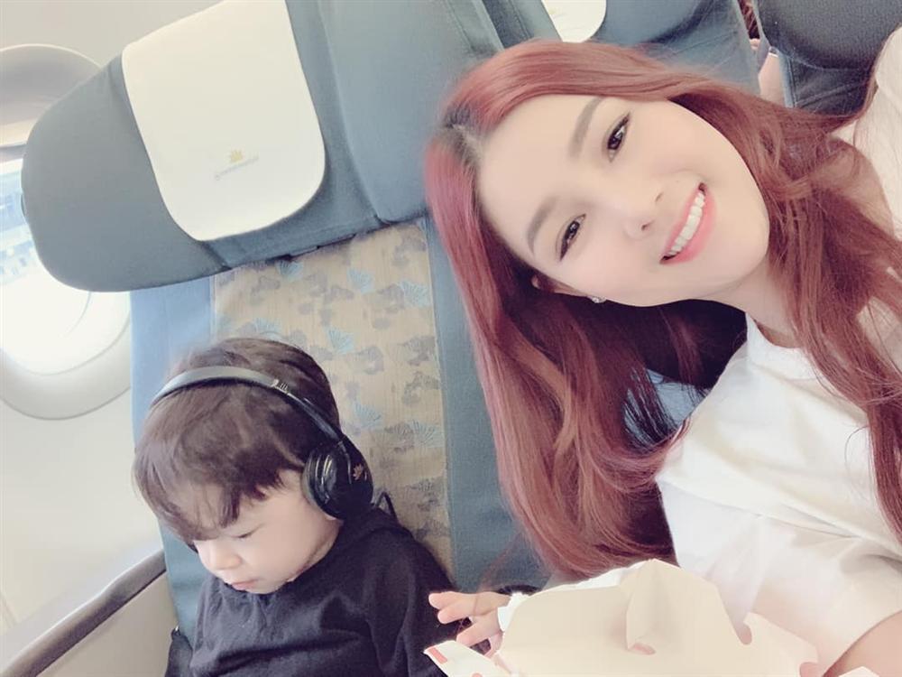 Kỳ Hân bức xúc đáp trả khi con trai bị chê bai miệt thị-2