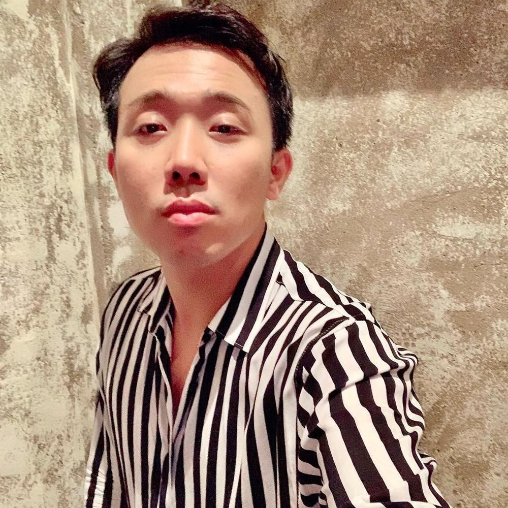 Minh Triệu khoe ảnh sexy nhưng thú nhận định sống ảo mà sợ lố nên thôi-10