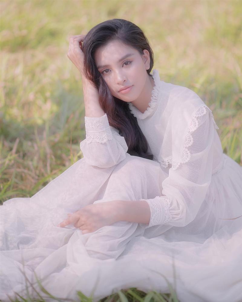 Minh Triệu khoe ảnh sexy nhưng thú nhận định sống ảo mà sợ lố nên thôi-11