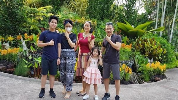 Đạo diễn Những ngọn nến trong đêm kể đã chi 15 tỷ chữa bệnh cho con-1