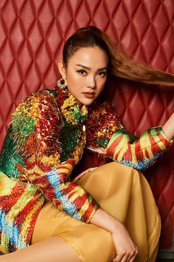 Minh Hằng và Võ Hoàng Yến từ kẻ thù trở thành bạn thân-2