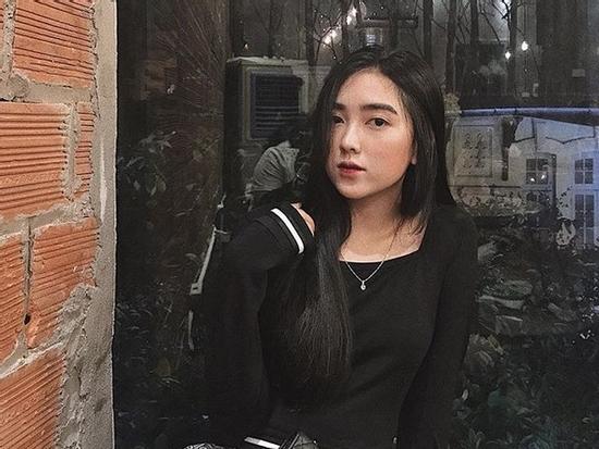 Hà Đức Chinh và chuyện tình 'nửa úp nửa mở' với cô sinh viên nóng bỏng