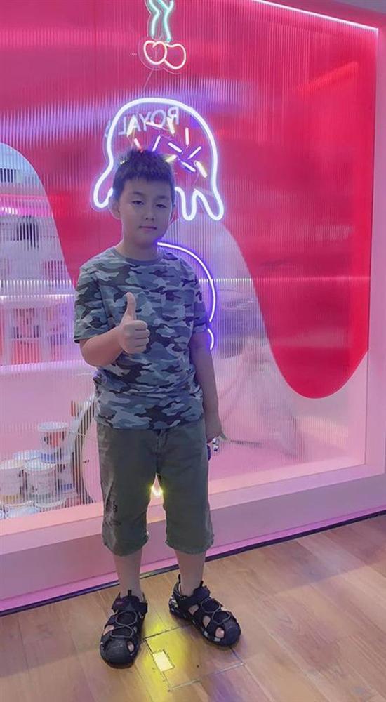 Mới 7 tuổi thôi nhưng con trai nữ diễn viên Gạo nếp gạo tẻ khiến nhiều người bất ngờ với ngoại hình đúng chuẩn trai Hàn-9