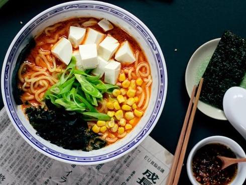 Học nấu mì ramen miso thuần chay thanh lọc cơ thể