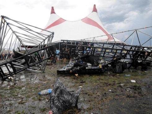 Những thảm họa gây ám ảnh nhất lịch sử âm nhạc, hàng trăm fan bỏ mạng