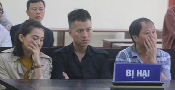 Bị đồn mượn xe sang không trả phải hầu tòa, Lưu Đê Ly không có đối thủ trên sóng showbiz Việt tuần qua-1