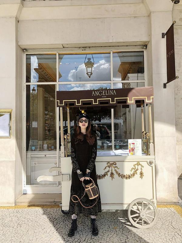 Vĩnh Thụy ôm cô gái lạ mặt, dân mạng nghi tình cũ không rủ cũng tới nhờ cái lưng giống hệt siêu mẫu Thu Hằng-5