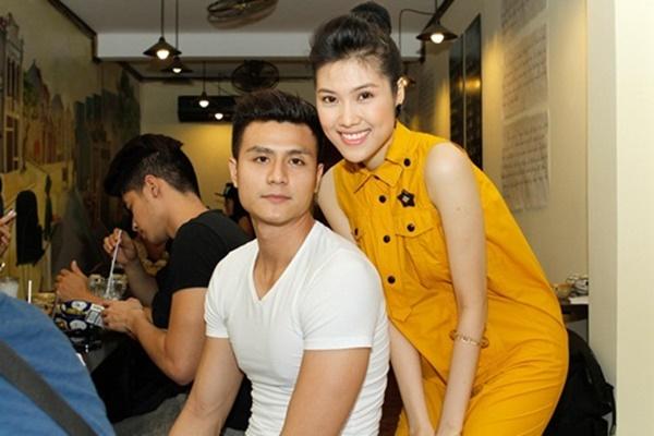 Vĩnh Thụy ôm cô gái lạ mặt, dân mạng nghi tình cũ không rủ cũng tới nhờ cái lưng giống hệt siêu mẫu Thu Hằng-6