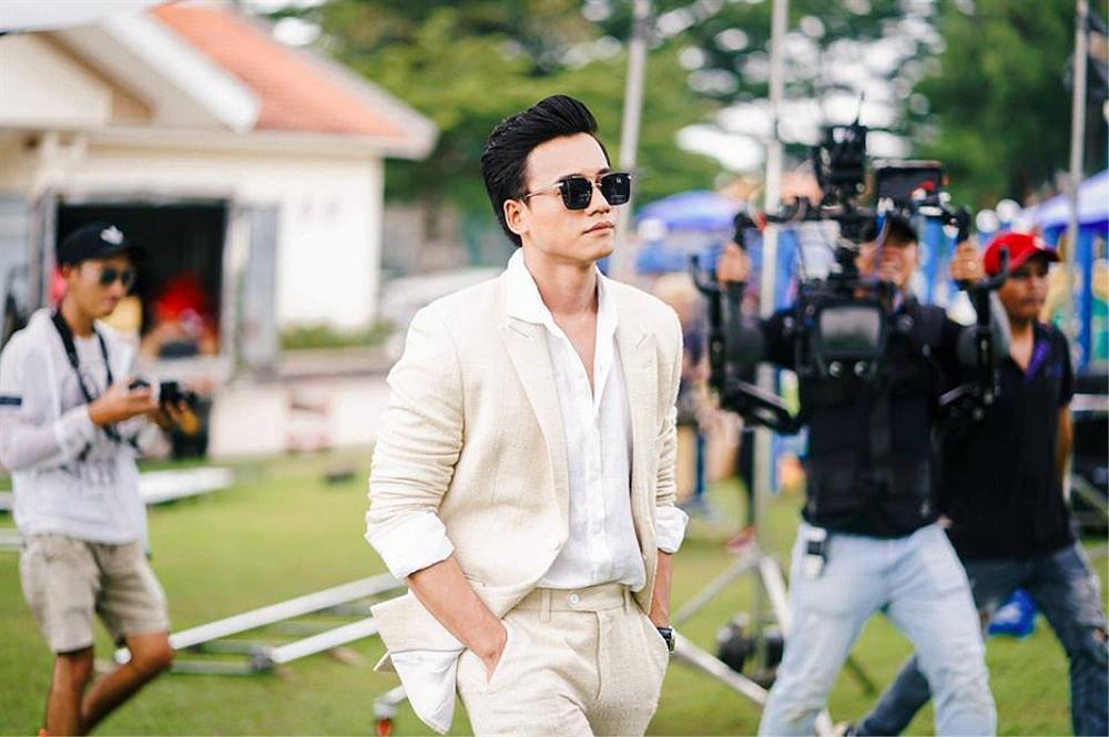 Phi công trẻ trên màn ảnh Việt: người chuẩn soái ca ngôn tình, kẻ đích thị đào mỏ-7