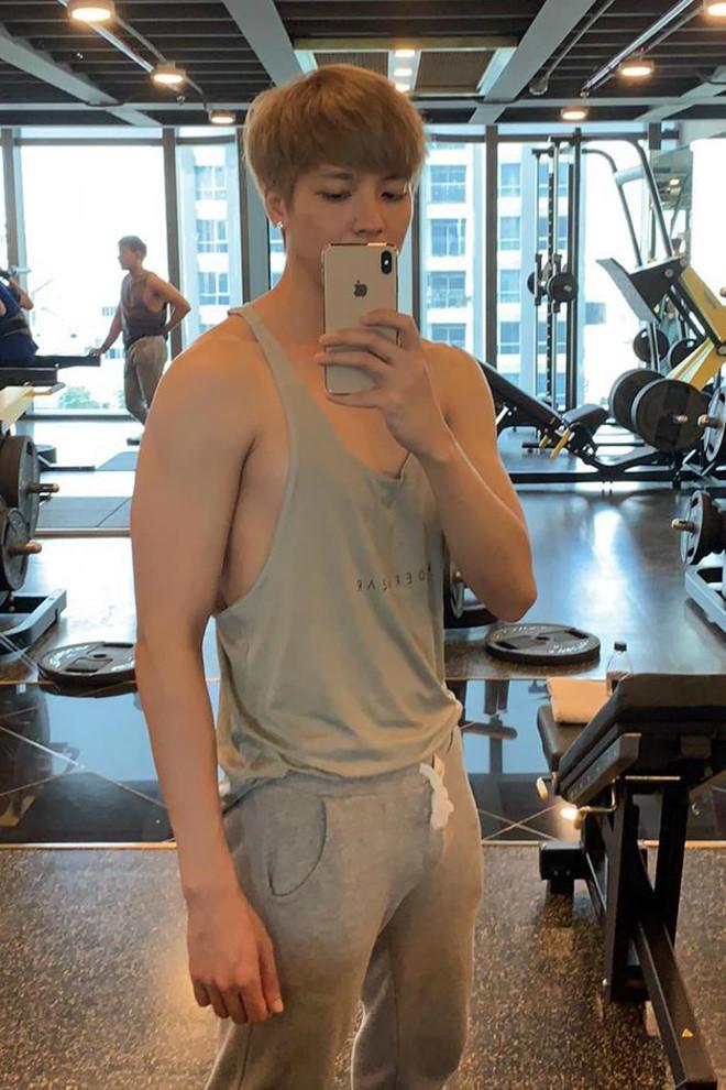 Nam thần tài xế từng gây bão mạng kết hôn với bạn gái xinh đẹp-3