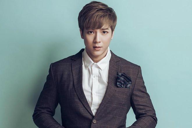 Nam thần tài xế từng gây bão mạng kết hôn với bạn gái xinh đẹp-5