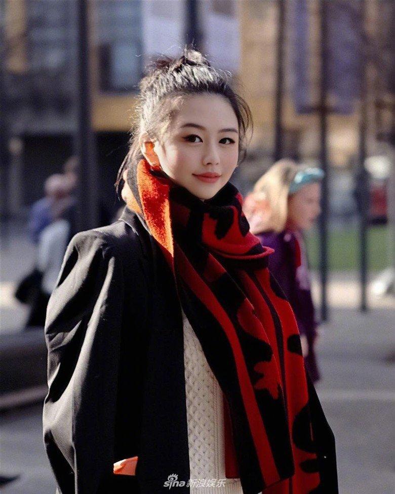 Con gái nữ hoàng cảnh nóng Khâu Thục Trinh gây sốt với nhan sắc mỹ miều không kém mẹ-10