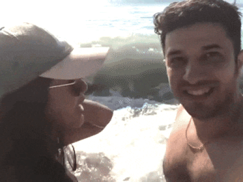 Mẹ lên mạng khóc vì không được ngồi cùng con khi du lịch-2