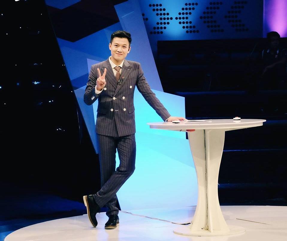 Thành tích học tập siêu khủng 6 MC dẫn chung kết năm Olympia-7