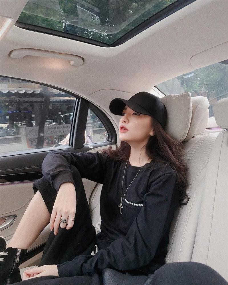 Bích Phương thử nghiệm quần quét mạng nhện mà bị fan photoshop chân ngắn tủn liền giận dỗi: Thứ fan tốt nết, tôi khen-5