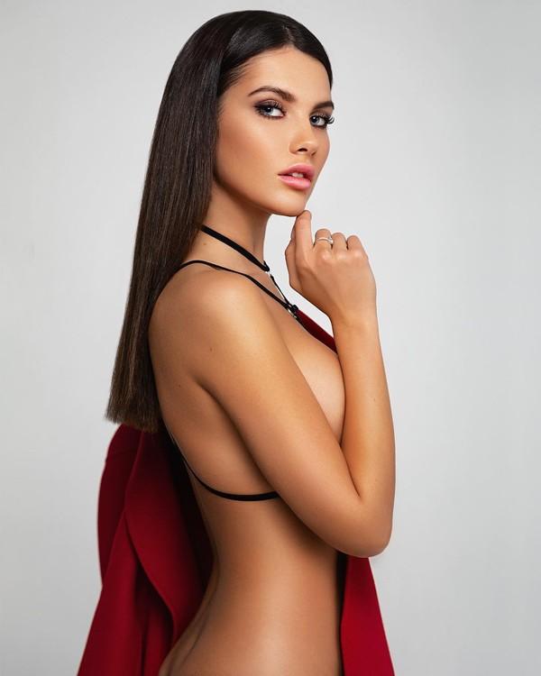 Hoa hậu Nga bị truất ngôi vì thích cuộc sống hưởng lạc, lười đi từ thiện và nói dối-3